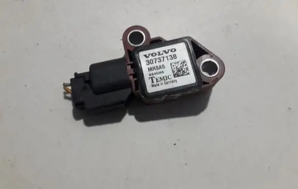 Volvo V50 Airbag deployment crash/impact sensor 30737138 8840a6
