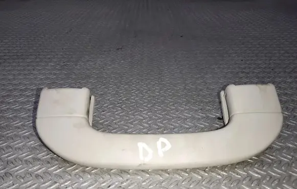 Mercedes-Benz B W245 Front interior roof grab handle A1698100151
