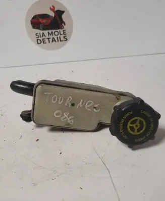 Power steering fluid tank/reservoir