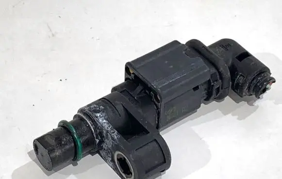 Peugeot 308 SW Camshaft position sensor 9688725080