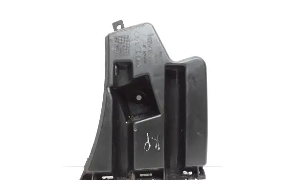 Volvo S60 Front bumper mounting bracket 30796625