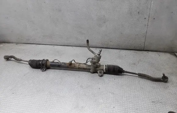 Toyota Yaris Steering rack 17135172