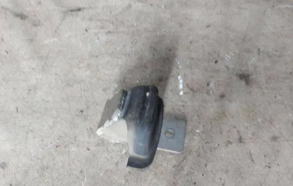 Opel Vivaro Sliding door check strap stopper 573423 58310