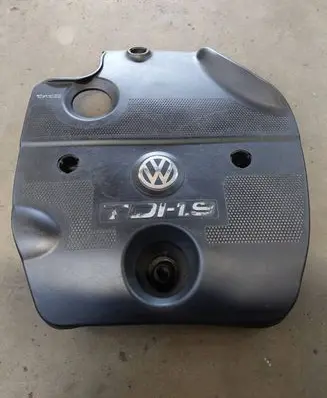 Volkswagen Golf IV Engine cover (trim) 038103925