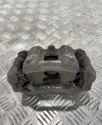 Honda CR-V Rear brake caliper