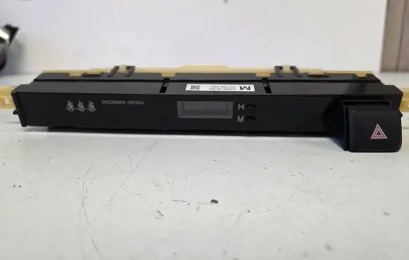 Toyota RAV 4 (XA40) Clock 8395042100 022200940