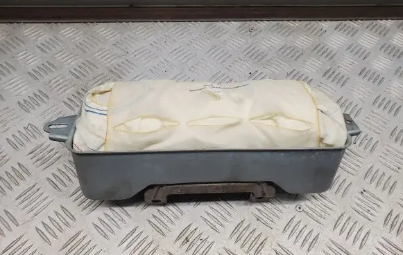Jeep Grand Cherokee Passenger airbag P68195938AA 68195938AA