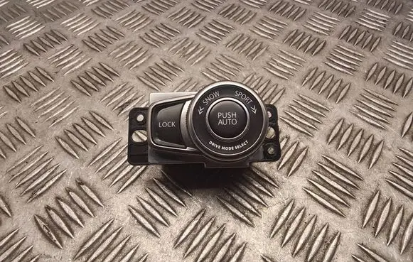 Suzuki Vitara (LY) Differential lock switch 75F983