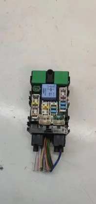 Peugeot 508 RXH Fuse module 9665492680