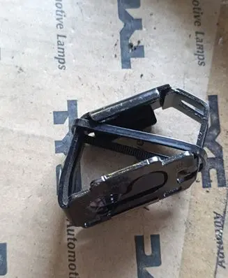 Audi Q7 4L Parcel shelf load cover mount bracket 4F9861735E