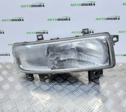 Renault Master II Headlight/headlamp 7701044519F