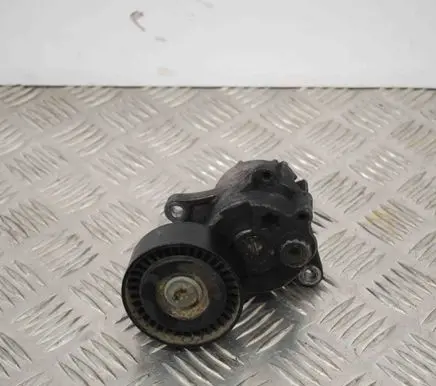 Mercedes-Benz Vito Viano W638 Other engine bay part A6462000270