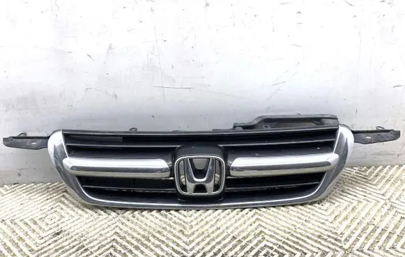 Honda CR-V Front grill