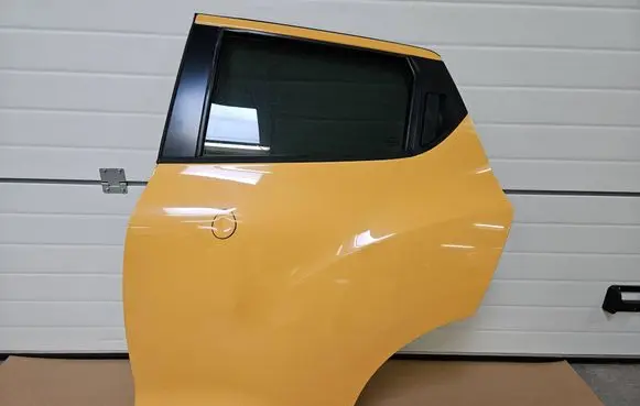 Nissan Juke I F15 Rear door EAVZ