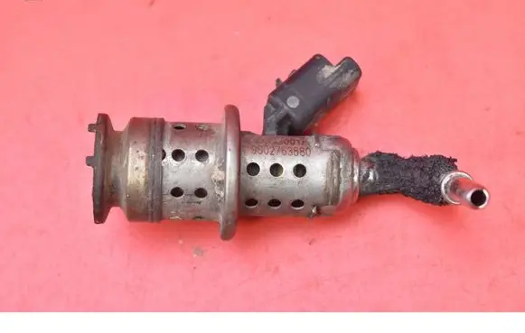 Fuel injector
