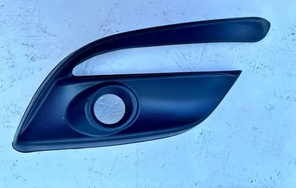 Mazda 3 III Front fog light trim/grill BAJC50C21BAJC50C11