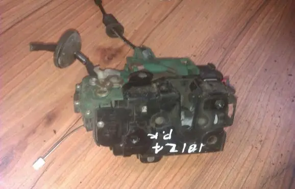 Seat Ibiza III (6L) Front door lock 3b2837015ag