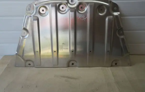 BMW iX3 G08 Front underbody cover/under tray 6888088 1024