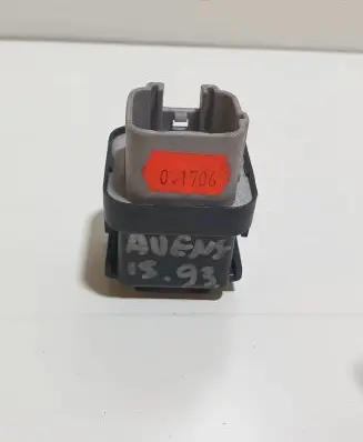 Toyota Avensis T250 Glow plug pre-heat relay 2861067010 1567000671