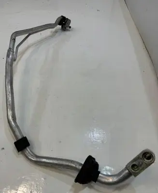 Audi A4 S4 B9 8W Air conditioning (A/C) pipe/hose 8W0816738Q