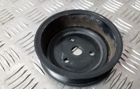 Opel Mokka Water pump pulley 