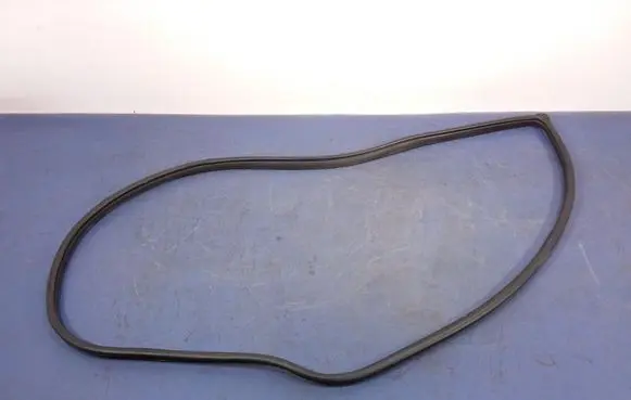 Honda Civic Front door rubber seal