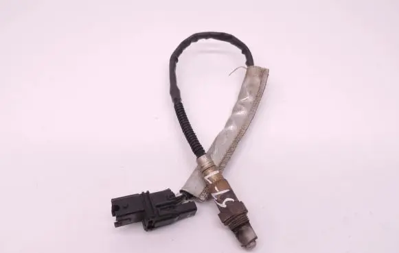 Volvo S80 Lambda probe sensor 30751545 0258007332 D51