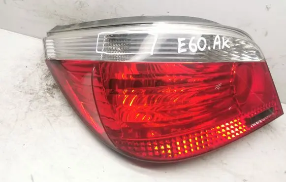 BMW 5 E60 E61 Rear/tail lights 6910767