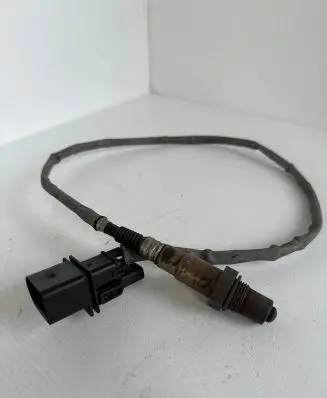 Mercedes-Benz C W203 Lambda probe sensor 0025401817 0258007161