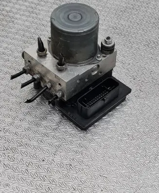 Peugeot 308 ABS Pump 0265951870 30523U0305