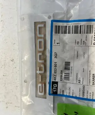 Audi Q6 e-tron Manufacturers badge/model letters 4KE853601 519858042