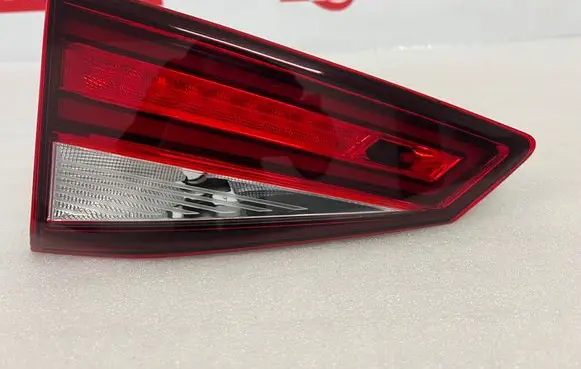 Seat Ateca Tailgate rear/tail lights 575945307B 575945307