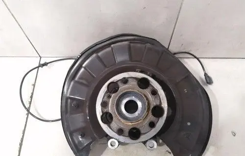 Mercedes-Benz SL R231 Rear wheel hub A2313507600