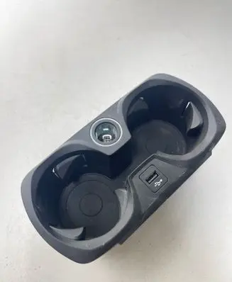 BMW 2 G42 Cup holder 83329001 6809803 6806803