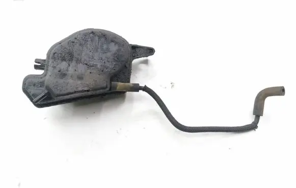 Vacuum air tank