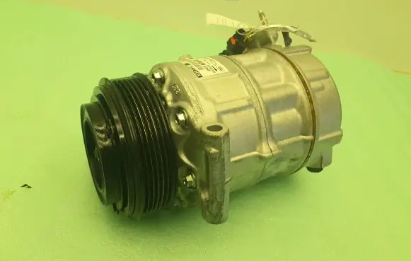 Jaguar F-Pace Air conditioning (A/C) compressor (pump) CLPA19D629BG