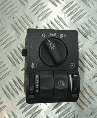 Opel Zafira A Light switch 09133250 36031913