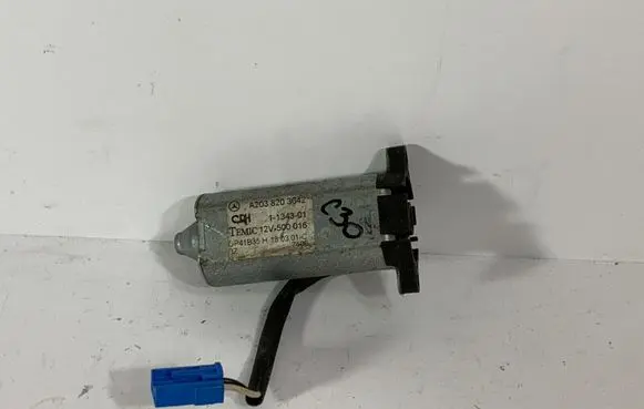 Mercedes-Benz C W203 Seat adjustment motor A2038203642