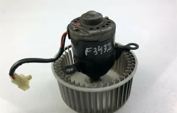 Jaguar XJ X300 Heater fan/blower 17402NDMF F3432