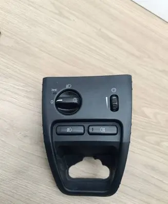 Volvo XC90 Light switch 30739302 11W02E01 MG513100126