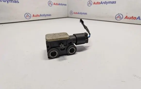 BMW X5 E70 Airbag deployment crash/impact sensor 9152262 65779152262