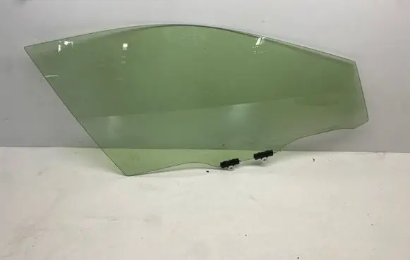 Toyota Prius (XW20) Front door window glass four-door E643r00034