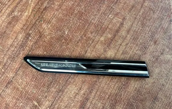 Volkswagen Arteon Other badges/marks 3G8853688A 3G8853688E