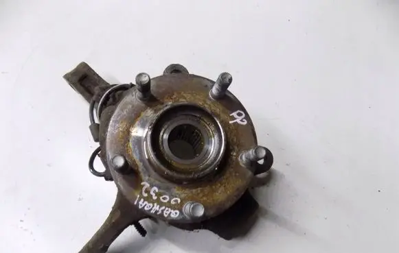 Nissan Qashqai Stub axle 78942iuiuowe23