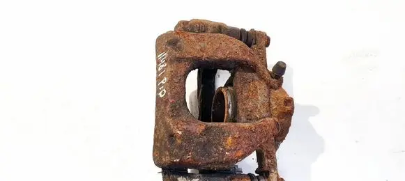 Toyota Verso Front brake caliper