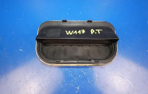 Mercedes-Benz CLA C117 X117 W117 Quarter panel pressure vent A1698300342