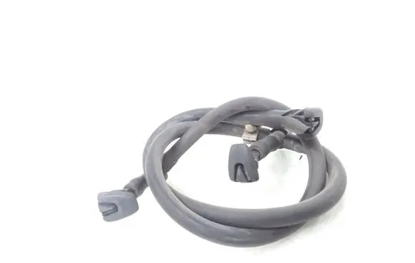 Volvo S80 Windshield washer spray nozzle 