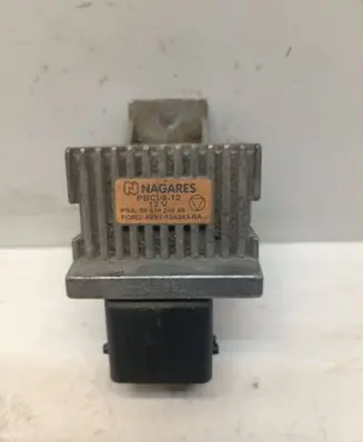 Peugeot 508 RXH Glow plug pre-heat relay AV6112A343BA 9663824880