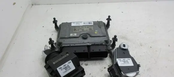 Mercedes-Benz CLK A209 C209 Engine control unit/module A2721533391