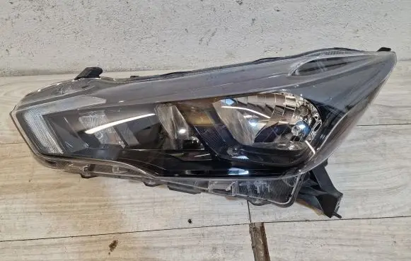 Nissan Micra K14 Headlight/headlamp 10018728